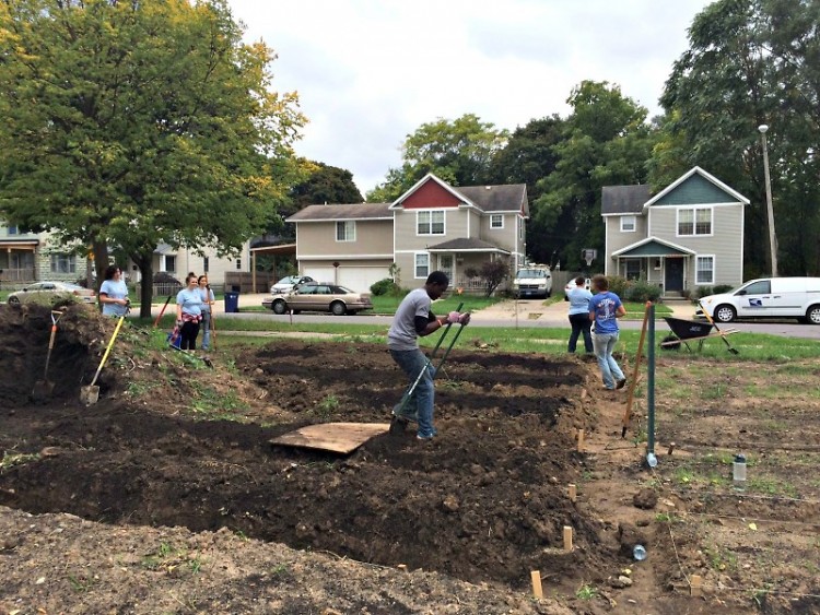 Volunteers working on the Urban Roots Community Garden