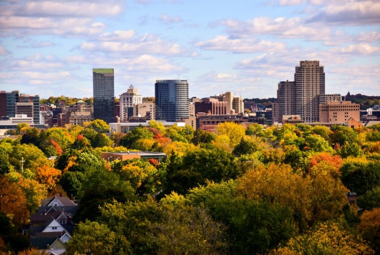 Cityscape of downtown Grand Rapids, facing east.