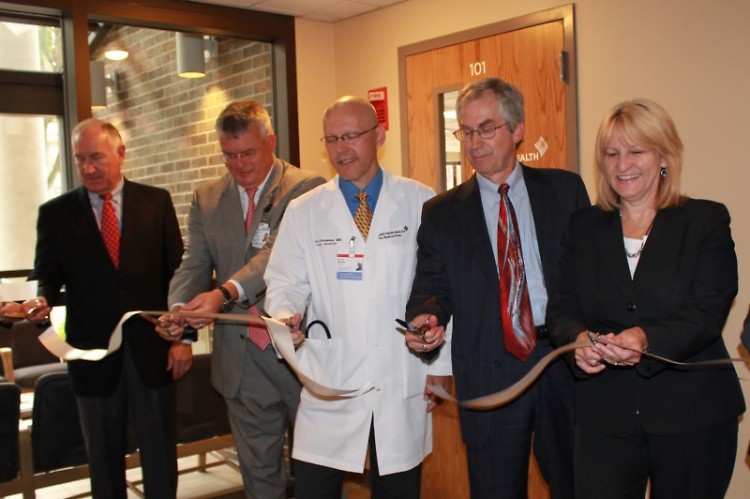 Ribbon-cutting ceremony at the Community Medicine Clinic open house