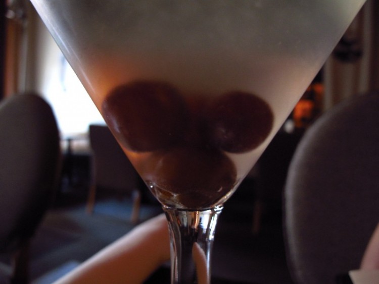 Number Four, one of Bar Divani's most popular cocktails.