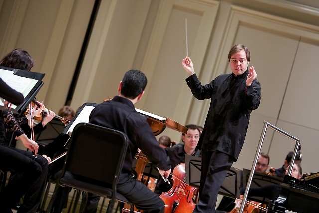 Music Director Marcelo Lehninger leads the Grand Rapids Symphony's Great Eras series.