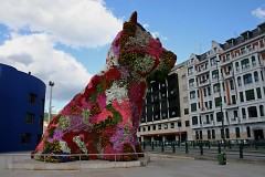 "Puppy" sits outside of the Guggenheim in Bilbao, Spain.