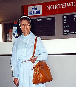 Sr. Ann Perpetua departs for the Holy Land in 1994.