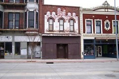 121 S. Division Ave: 2006