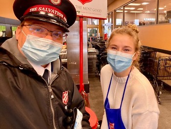 Many thanks to our high school volunteers! Here A/Capt. Mika Roinila is with Grace Kincaid at the D&W Store in Caledonia.