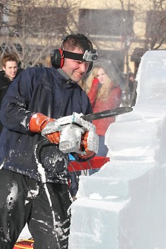 Ice sculpting at Winterfest
