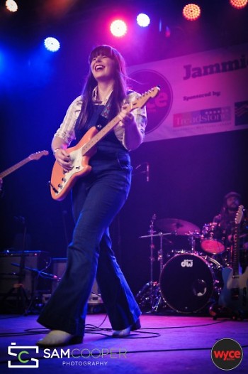 Beth Bombara playing guitar at the Jammie Awards